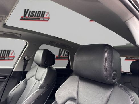 Used 2019 Audi Q5 Prestige w/ Prestige Package image 22