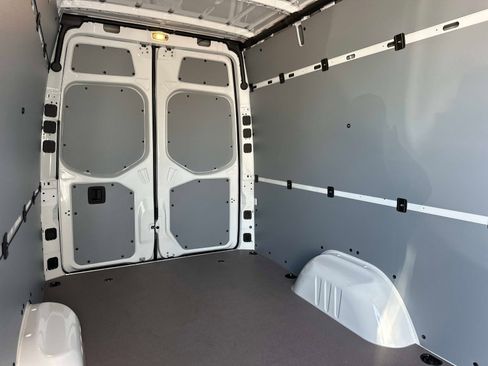 New 2026 Mercedes-Benz Sprinter 2500 image 9