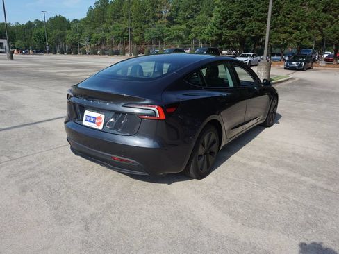 Used 2024 Tesla Model 3 Standard Range RWD image 26