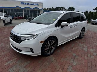 Used 2024 Honda Odyssey Touring video 1