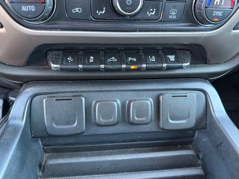 Used 2016 GMC Sierra 2500 Denali image 15