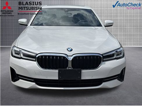 Used 2023 BMW 530i xDrive w/ Premium Package AWD/4WD image 20