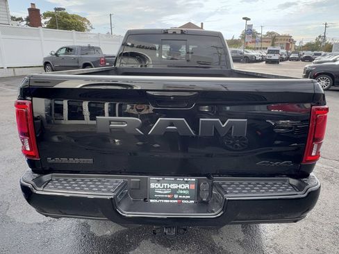 Used 2025 RAM 2500 Laramie w/ Night Edition image 6