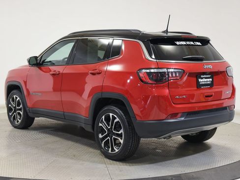 Used 2024 Jeep Compass Limited AWD/4WD image 9
