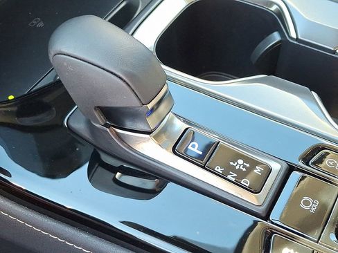 Used 2025 Lexus NX 350 AWD image 16