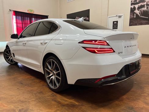Used 2023 Genesis G70 2.0T image 2