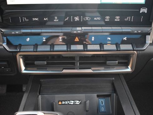 New 2024 GMC Hummer EV 3X w/ Omega Edition image 32