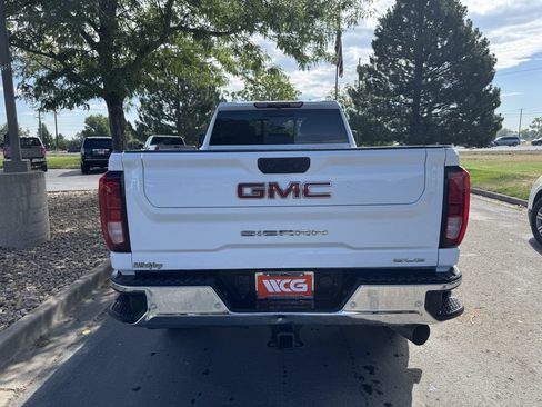Used 2024 GMC Sierra 2500 SLE w/ SLE Value Package; AWD/4WD image 8