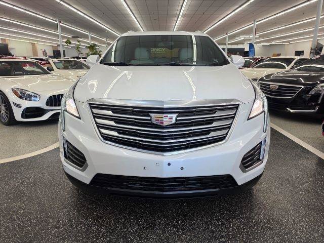 Used 2018 Cadillac XT5 AWD image 3