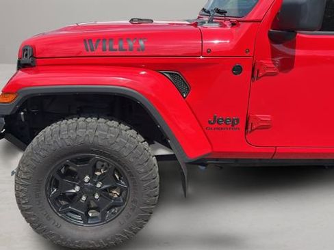 Used 2021 Jeep Gladiator Sport AWD/4WD image 32
