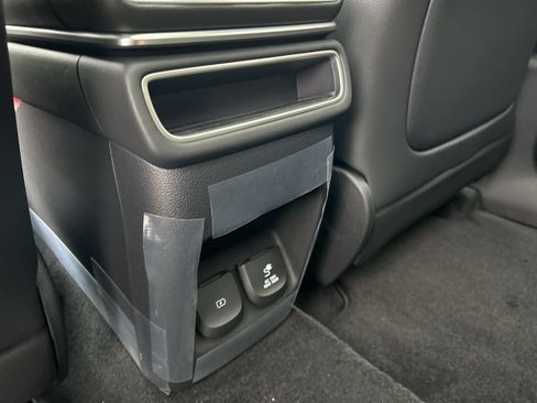 Certified 2025 Genesis GV80 2.5T Advanced AWD/4WD image 13