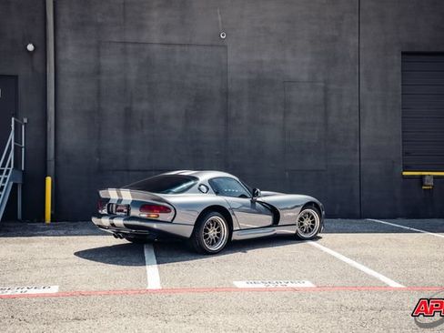 Used 2000 Dodge Viper GTS RWD image 61