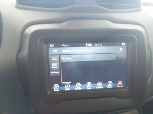 Used 2019 Jeep Renegade Latitude w/ Cold Weather Group AWD/4WD image 11