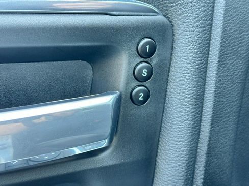 Used 2024 RAM 2500 Laramie w/ Safety Group AWD/4WD image 17
