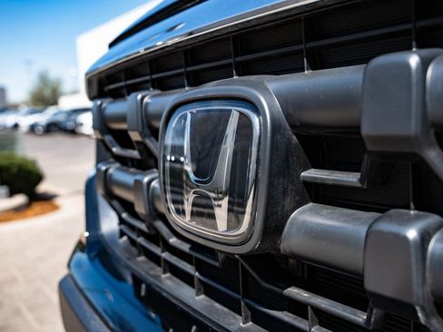 Used 2025 Honda Ridgeline RTL image 3