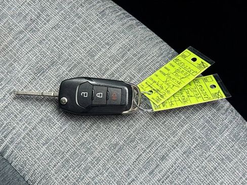 Used 2023 Ford Maverick XLT w/ Equipment Group 300A Standard image 32