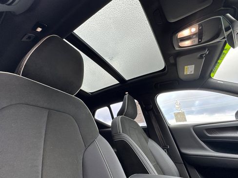 Certified 2023 Volvo XC40 Recharge Ultimate image 20