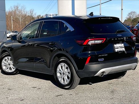 Used 2024 Ford Escape Active FWD image 10