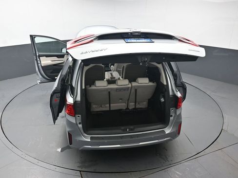 Used 2025 Honda Odyssey Touring image 49