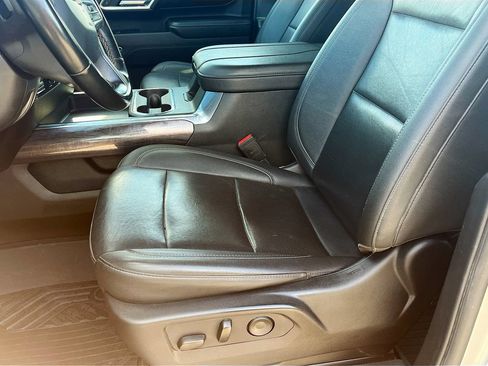 Used 2024 Chevrolet Silverado 2500 LTZ w/ LTZ Premium Package AWD/4WD image 19