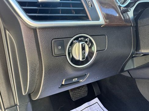 Used 2015 Mercedes-Benz ML 250 BlueTEC 4MATIC image 23