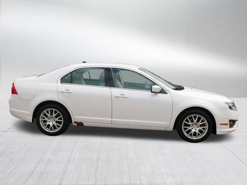 Used 2011 Ford Fusion SEL FWD image 8