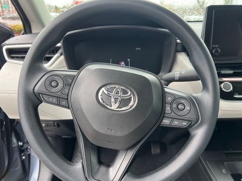 New 2026 Toyota Corolla Cross L image 13