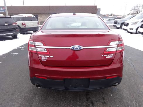 Used 2015 Ford Taurus Limited image 6