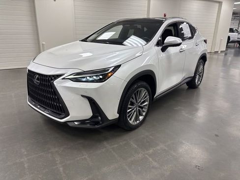 Used 2022 Lexus NX 350h AWD w/ Vision Package image 3