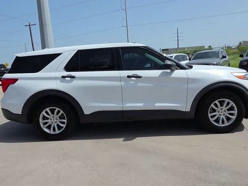 Used 2020 Ford Explorer 2WD image 9