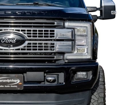 Used 2017 Ford F250 Platinum w/ Platinum Ultimate Package image 51