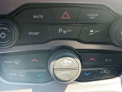 Used 2022 Dodge Challenger R/T w/ Blacktop Package RWD image 15