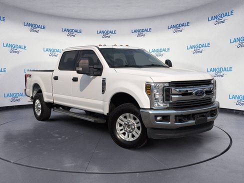 Used 2019 Ford F250 XLT w/ XLT Value Package image 2