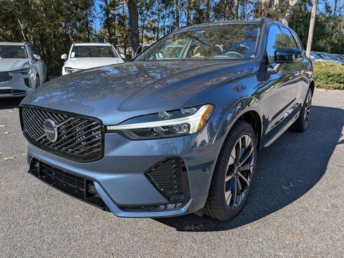 New 2026 Volvo XC60 B5 Plus w/ Protection Package Premier image 8