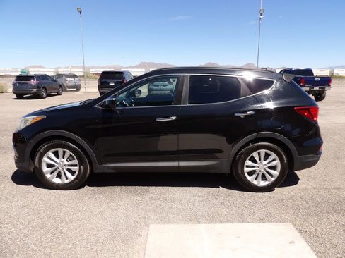 Used 2017 Hyundai Santa Fe Sport 2.0T FWD image 5