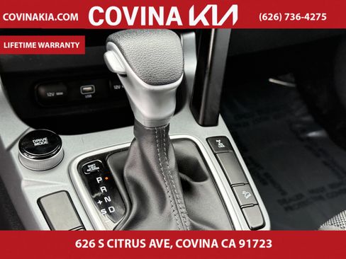 Certified 2022 Kia Seltos LX image 19