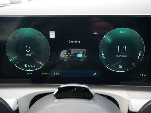 New 2026 Hyundai Tucson Limited image 13