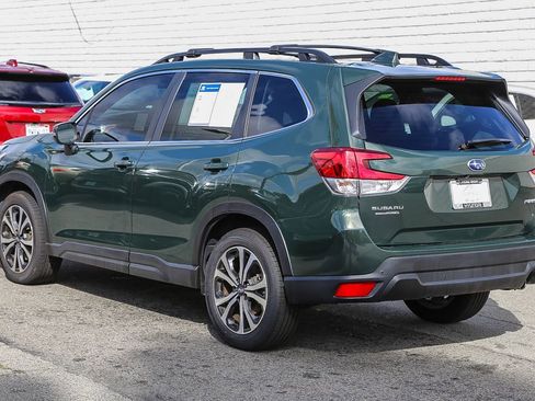 Used 2023 Subaru Forester Limited image 4