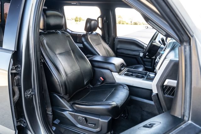 Used 2017 Ford F250 Lariat w/ Lariat Ultimate Package AWD/4WD image 29