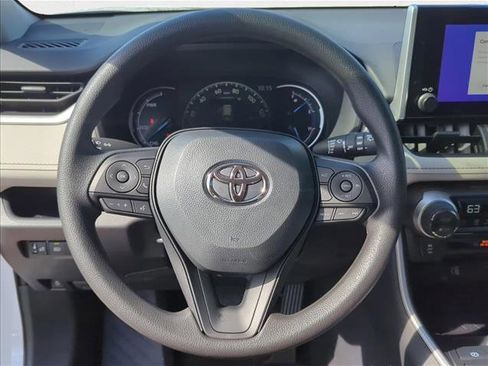 New 2025 Toyota RAV4 XLE image 14