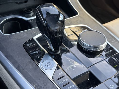 Used 2019 BMW X5 xDrive40i w/ Executive Package image 26