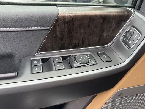 New 2026 Ford F250 Lariat w/ Chrome Package image 9