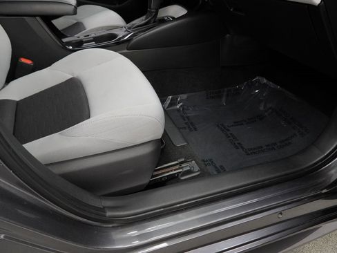 Used 2024 Toyota Corolla SE image 49