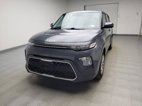 Used 2022 Kia Soul LX image 15