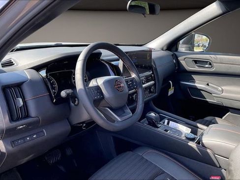 New 2026 Nissan Pathfinder Rock Creek image 7