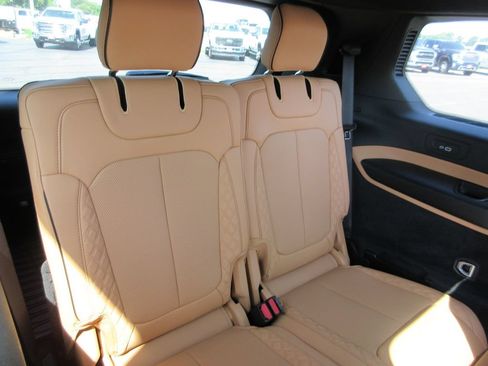Used 2025 Jeep Grand Cherokee L Summit AWD/4WD image 27