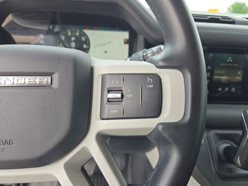 Used 2023 Land Rover Defender 90 S AWD/4WD image 18