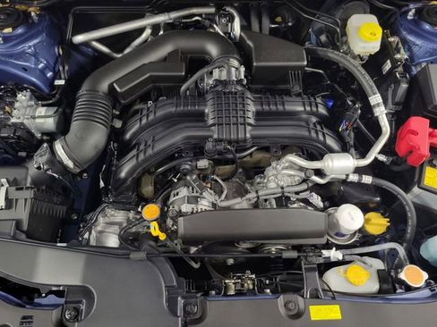 Used 2024 Subaru Crosstrek 2.0i Premium w/ Popular Package #4 image 13