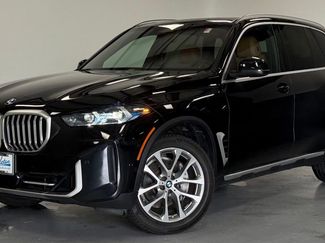 Used 2024 BMW X5 xDrive40i w/ Premium Package AWD/4WD video 1