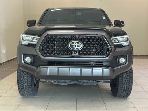 Certified 2021 Toyota Tacoma Limited w/ Nightshade Package AWD/4WD image 6
